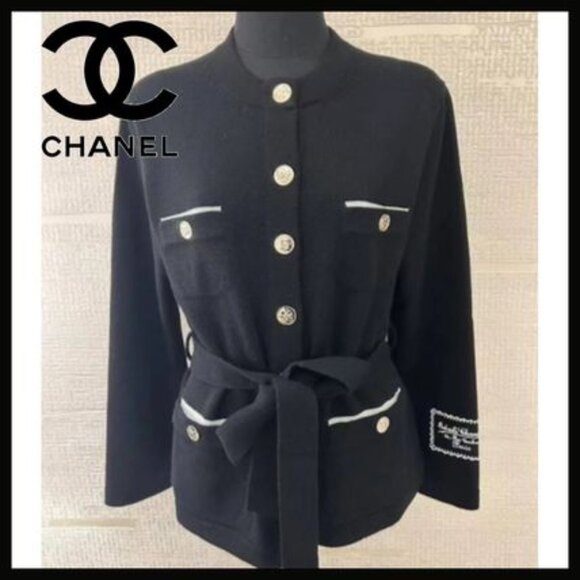 Chanel black knit cardigan - Picture 1 of 11